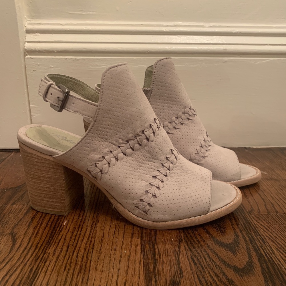 Rebels: Bootie - image 1